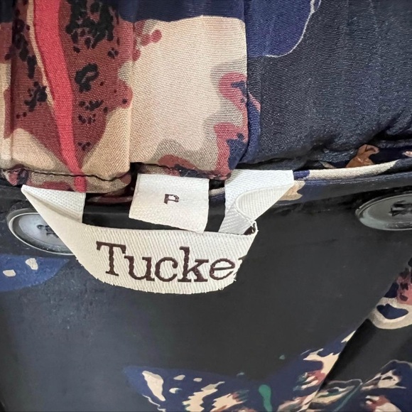 Wrap Skirt - Picture 4 of 6